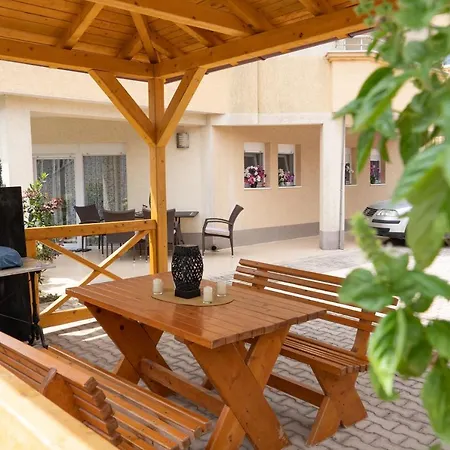 Apartments Sejla Ulcinj Exterior photo
