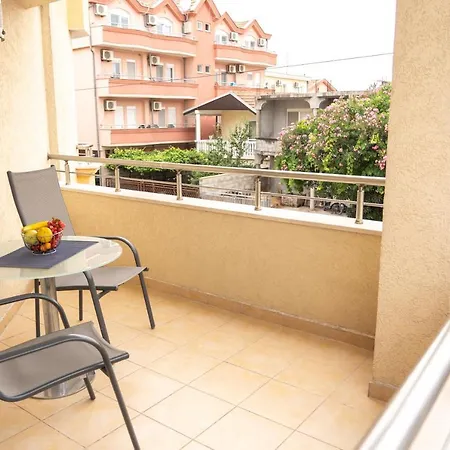 Apartments Sejla Ulcinj Exterior photo