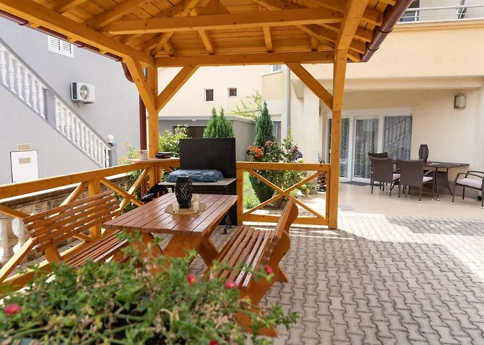 Apartments Sejla